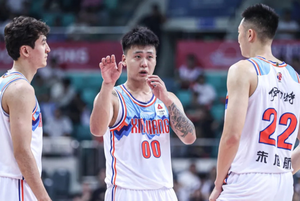 新疆男篮, bt 新疆男篮, bt