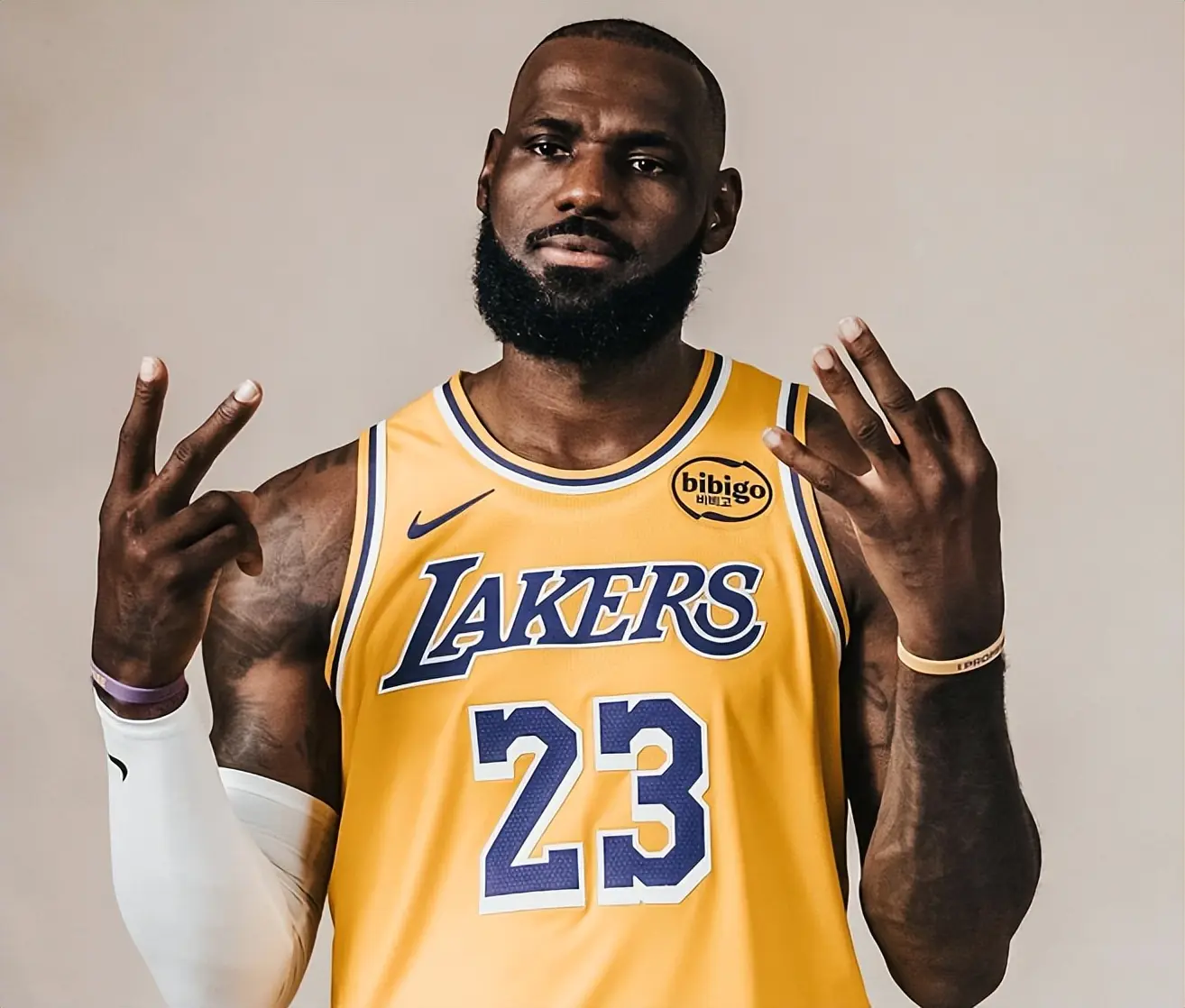 div, 岁的老詹, 赢在当下至 div, 岁的老詹, 赢在当下至