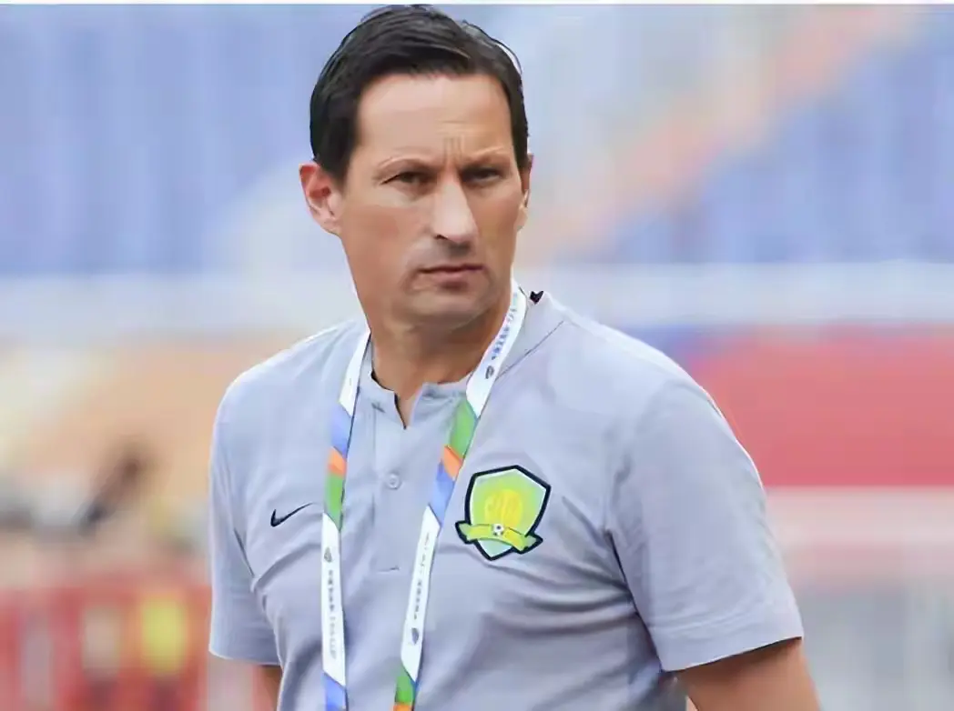 的在全国范, 足正在进行 的在全国范, 足正在进行